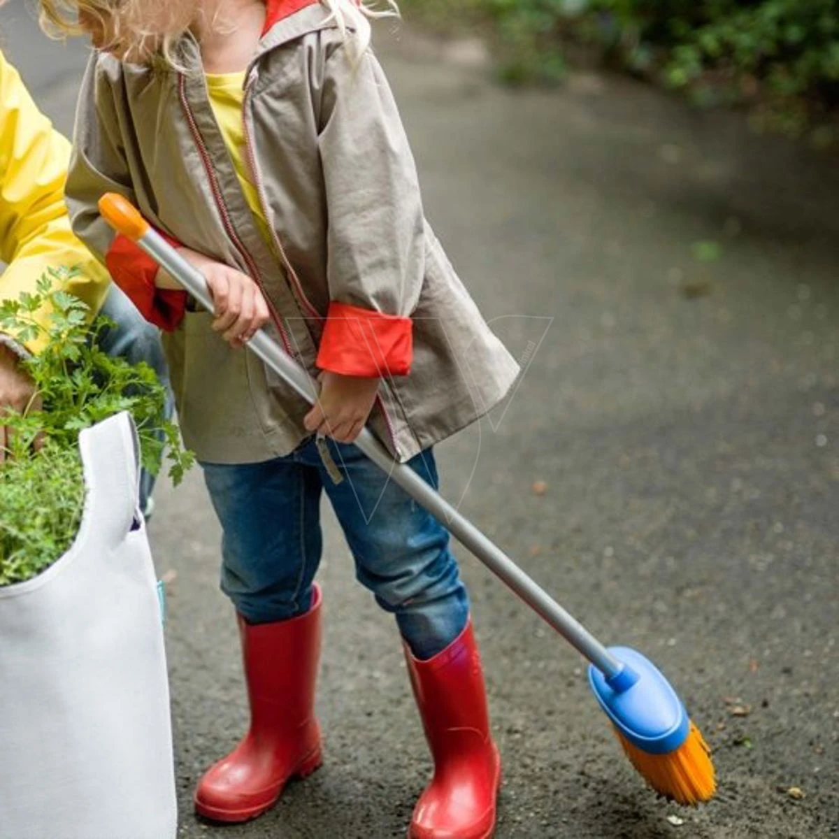 Fiskars Myfirst Kinder Bezem - Afbeelding 4