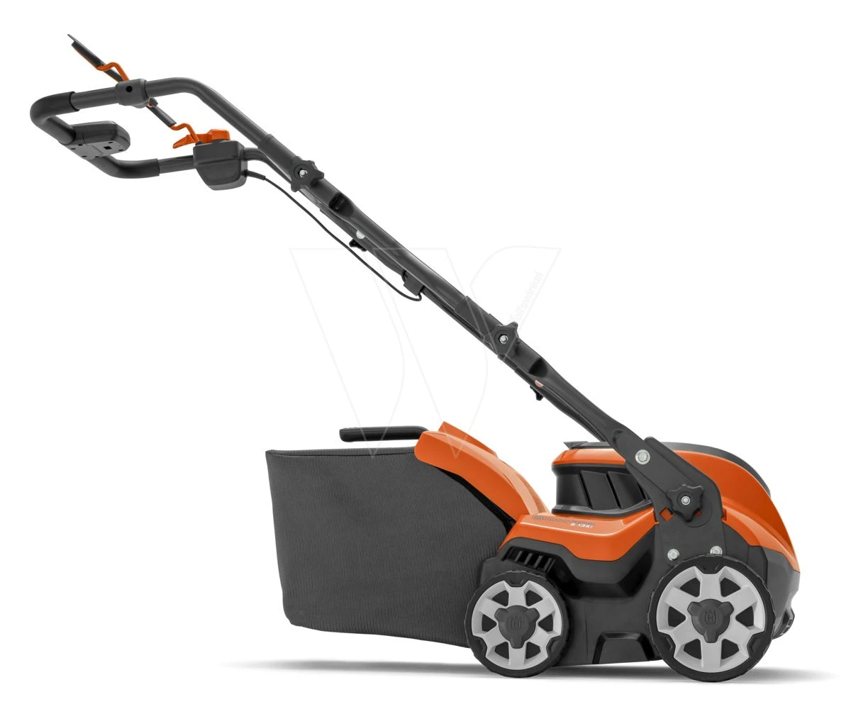 Husqvarna S138i Accu Verticuteermachine - Afbeelding 3